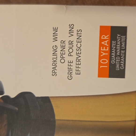 ❤️BUY 2 GET 1 FREE  Le Creuset Star Nickel-Plated Champagne Opener, $37.95US - Picture 3 of 6